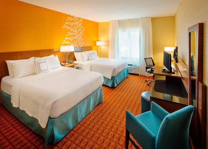 Fairfield Inn And Suites By Marriott Monaca