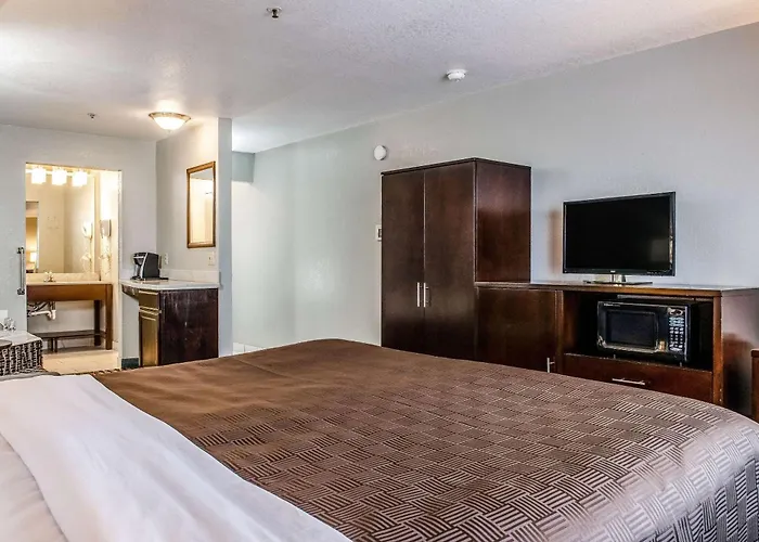 Clarion Hotel By Humboldt Bay Eureka