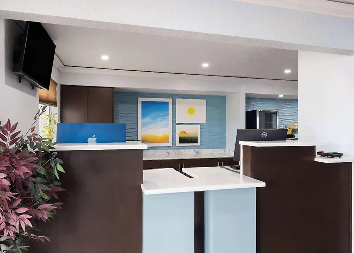 Days Inn By Wyndham Miami