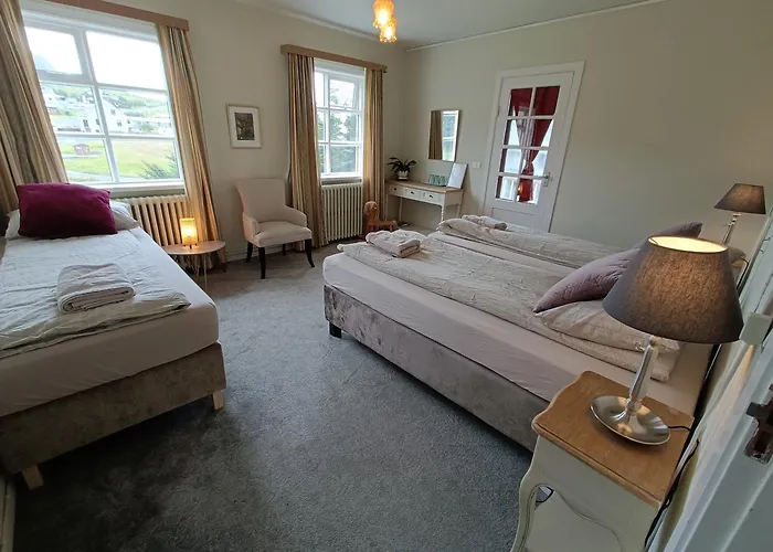 Arsalir Guesthouse Vik B&B