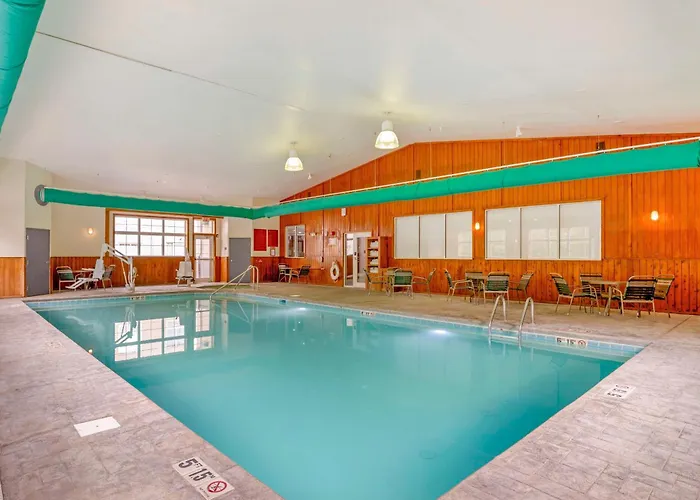 Best Western Plus Crossroads Inn & Suites Zion Crossroads