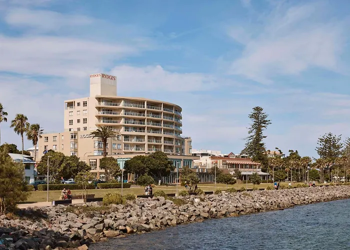 Bonny Hills Hotels