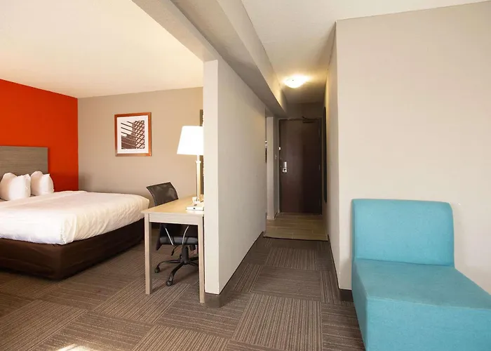 Quality Inn & Suites Hammond Near I-8090