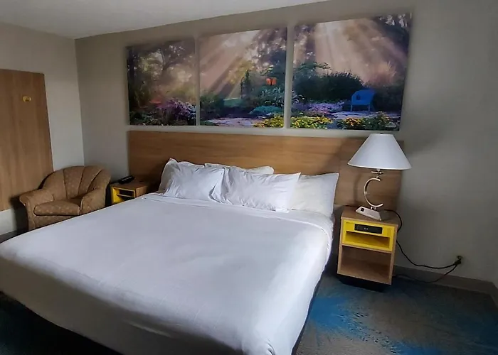 Days Inn By Wyndham Willmar