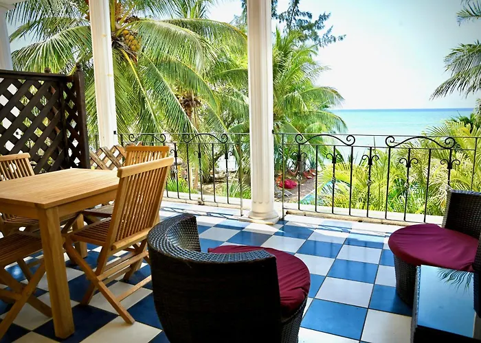 Port Louis Hotels
