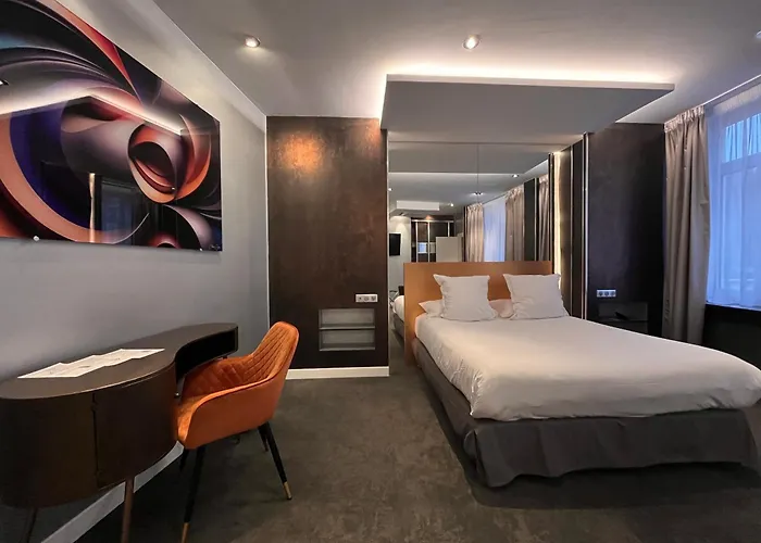 Dunkirk Hotels