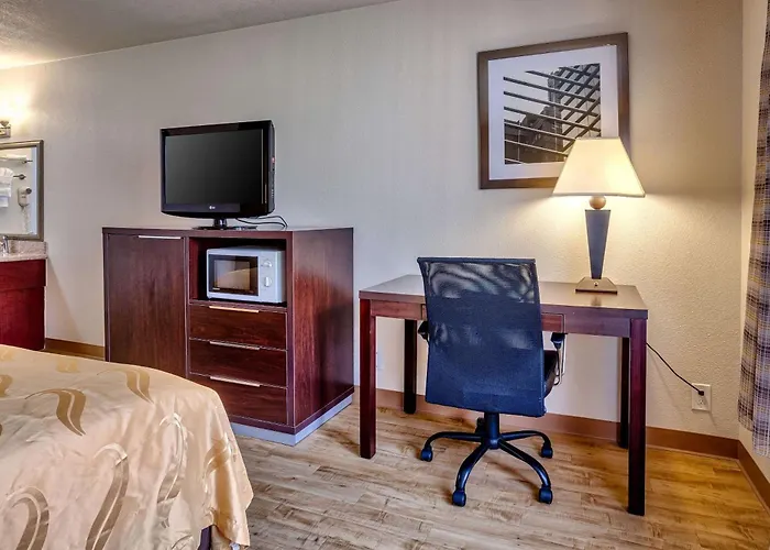 Quality Inn Near Six Flags Discovery Kingdom-Napa Valley Vallejo