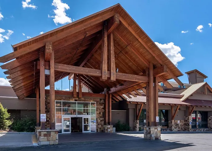 The Grand Hotel, Ascend Hotel Collection Frisco