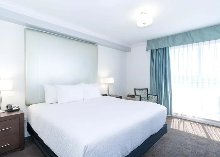 Sandman Hotel & Suites Kelowna