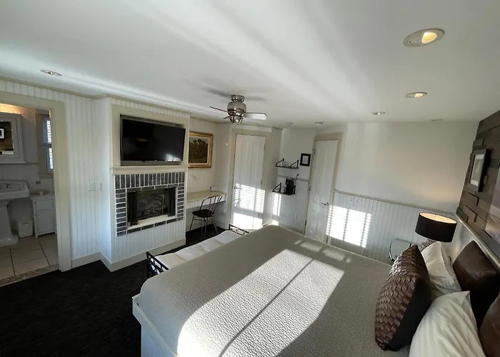 White Porch Inn Provincetown