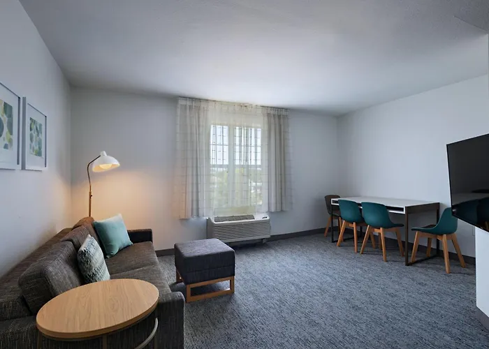 Towneplace Suites By Marriott College Station