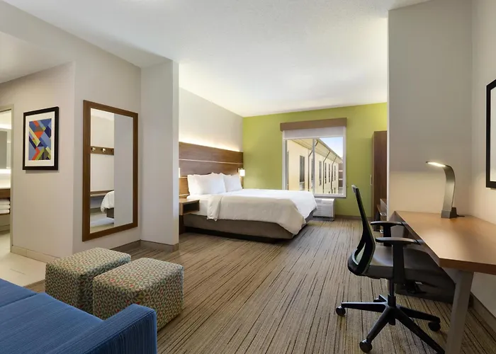 Holiday Inn Express Hotel & Suites Opelika Auburn By Ihg