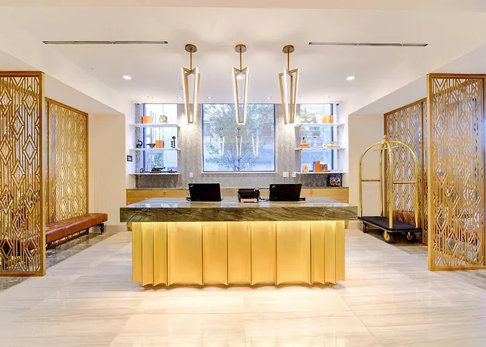 Watermark Baton Rouge, Autograph Collection