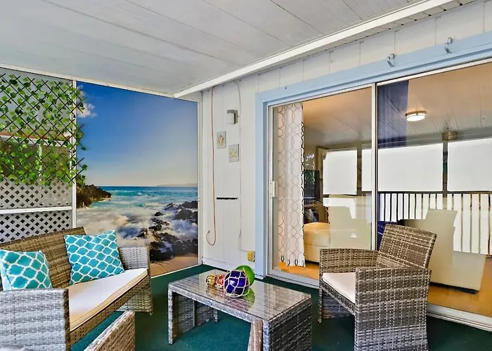 Private Beach Access 2 Pools Waterfront Oasis St. Petersburg