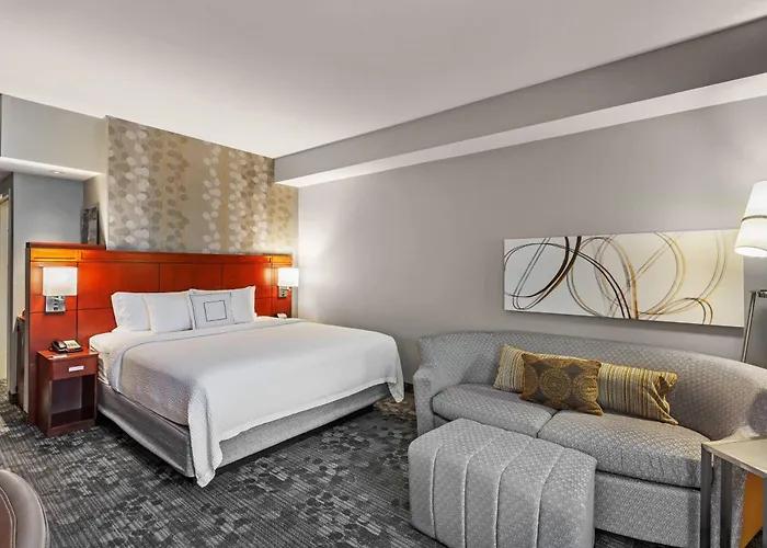 Courtyard By Marriott Tulsa Woodland Hills Hotel