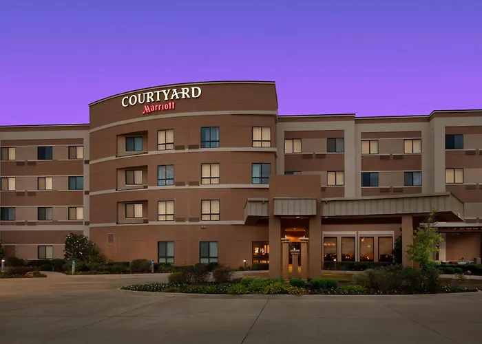 Courtyard By Marriott Tyler Hotel