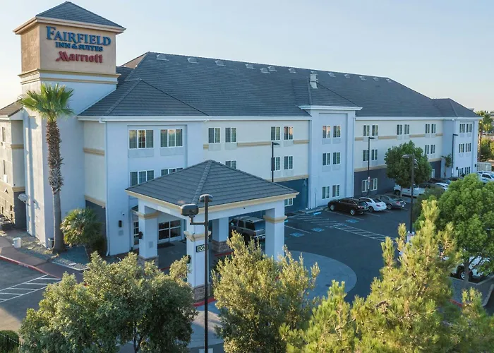 Fairfield Inn And Suites By Marriott Elk Grove
