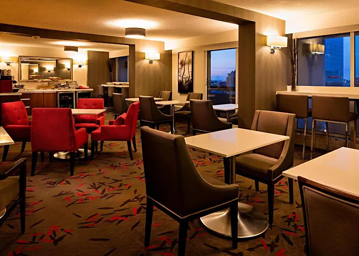 Delta Hotels By Marriott Winnipeg