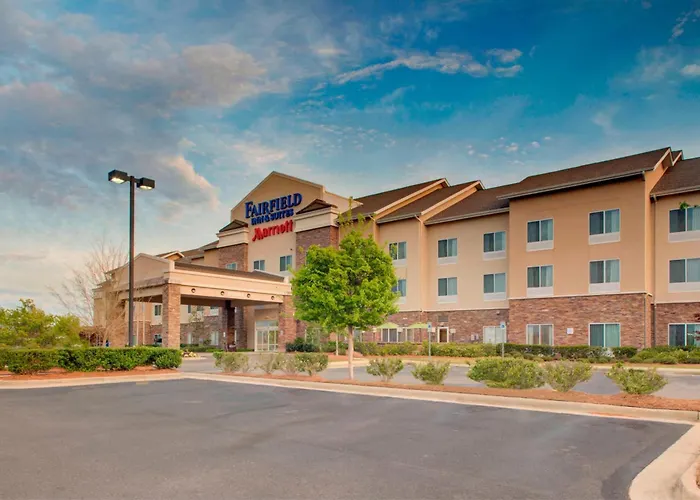 Fairfield Inn And Suites By Marriott Montgomery Eastchase