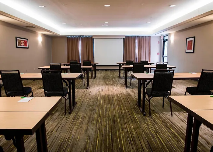 Courtyard Shreveport Airport Hotel