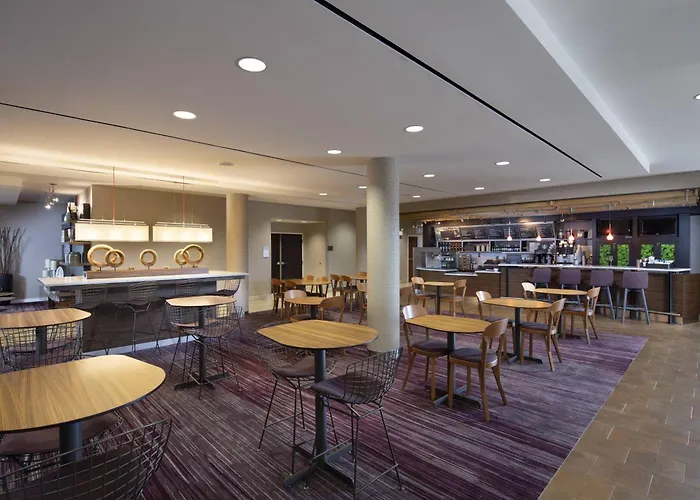 Courtyard Atlanta Mcdonough Hotel