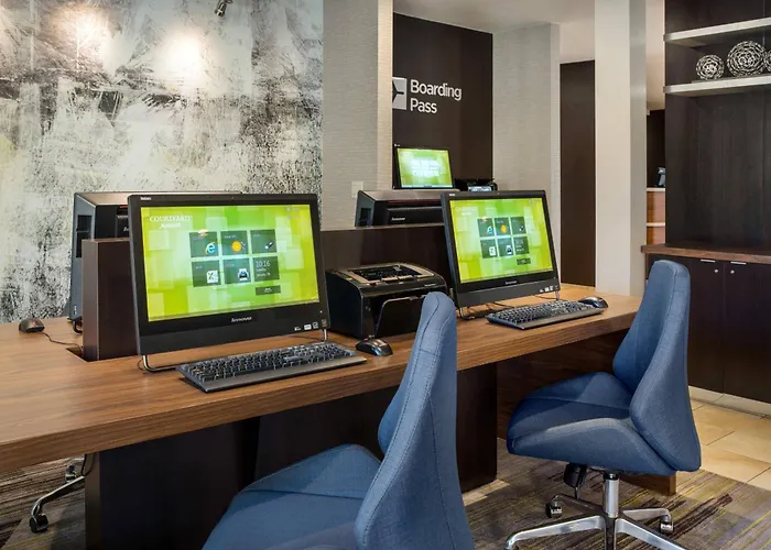 Courtyard Irvine John Wayne Airport/Orange County Hotel