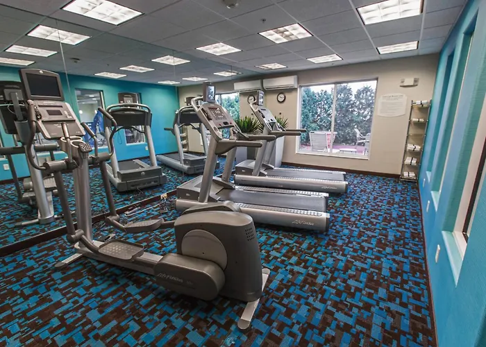 Fairfield Inn & Suites Toledo North