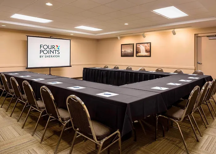 Royle Hotel Milwaukee Airport