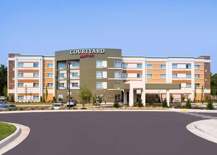 Courtyard By Marriott Hot Springs Hotel