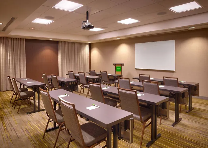 Courtyard By Marriott Phoenix Mesa Gateway Airport