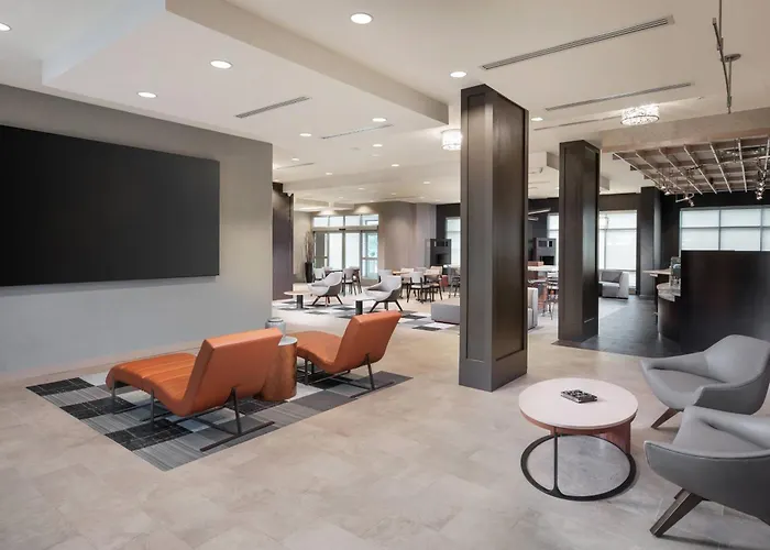 Courtyard By Marriott Baton Rouge Downtown Hotel