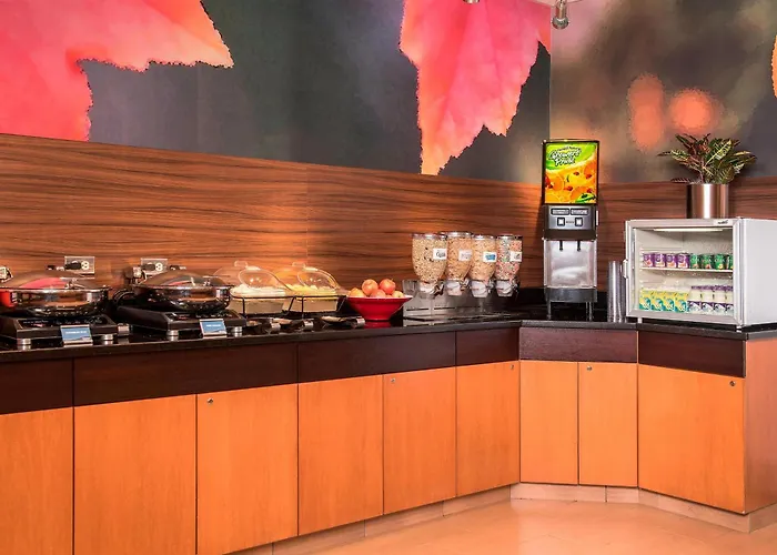 Fairfield Inn & Suites By Marriott Frederick