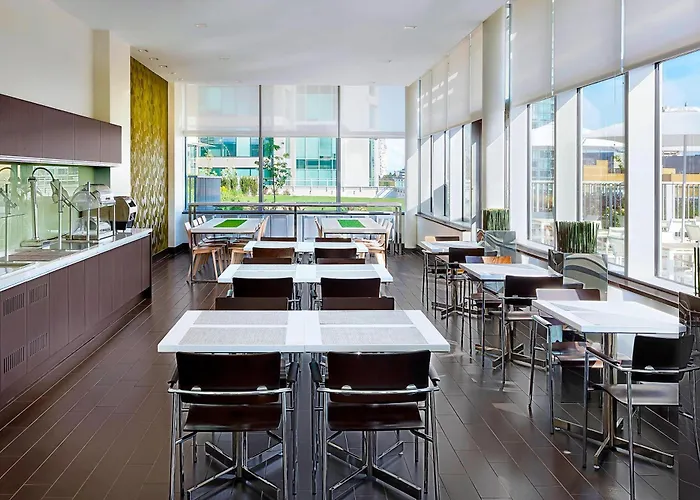 Element By Westin Vancouver Metrotown Burnaby