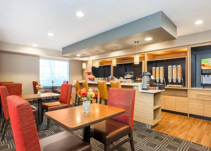 Ville 7877 Centennial