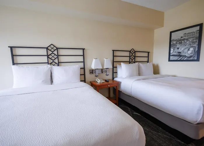 Seven Sebring Raceway Hotel