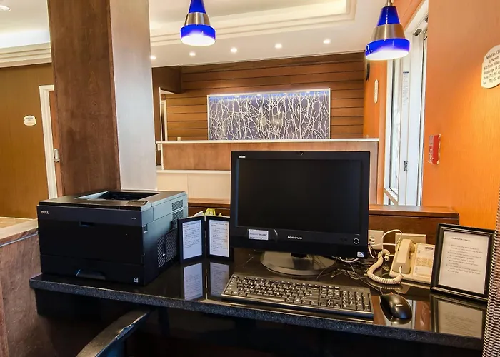 Fairfield Inn And Suites By Marriott Potomac Mills Woodbridge