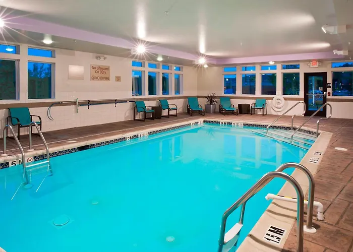 Towneplace Suites By Marriott Bethlehem Easton/Lehigh Valley Hollo