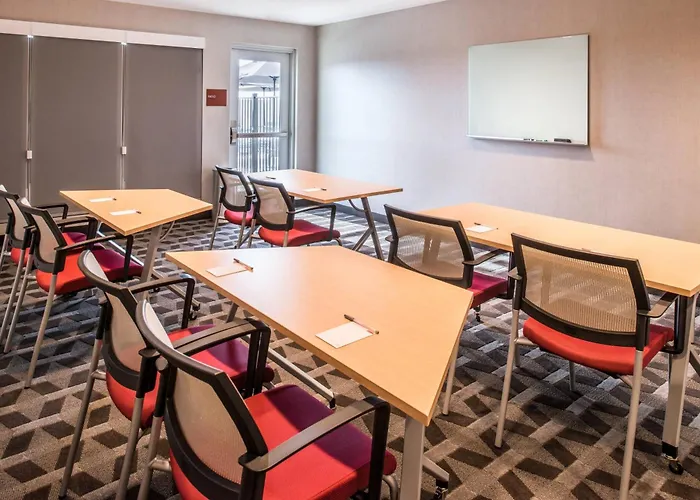 Towneplace Suites By Marriott Merced