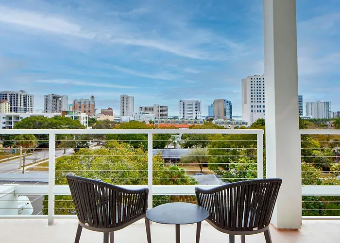 The Sarasota Modern, A Tribute Portfolio Hotel