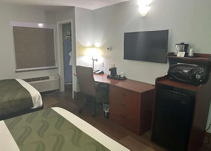 Wingate By Wyndham Macon West I-475 Hotel