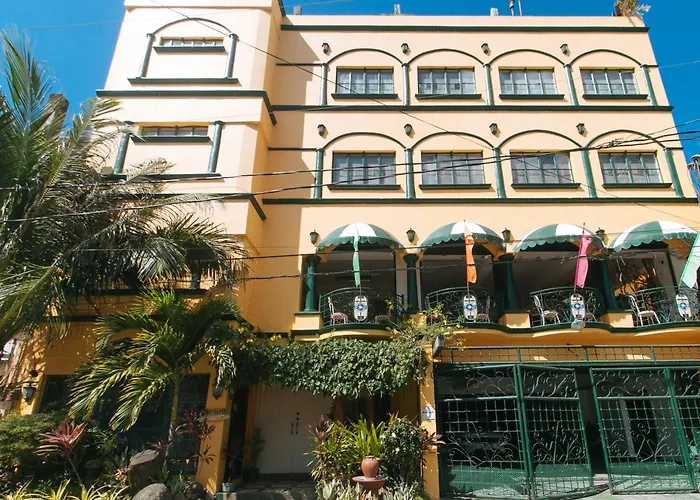 Calamba (Laguna) Hotels