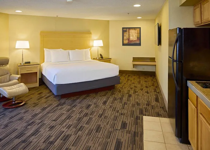 Livinn Hotel Cincinnati North/ Sharonville