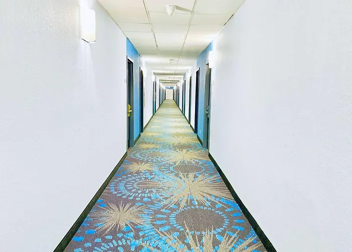 Days Inn By Wyndham Rutland/Killington Area