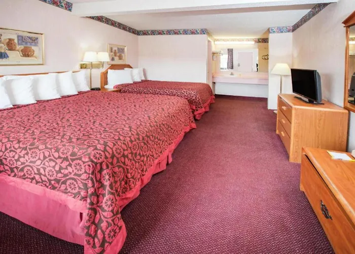 Ozark Junction Mountain View By Oyo Motel