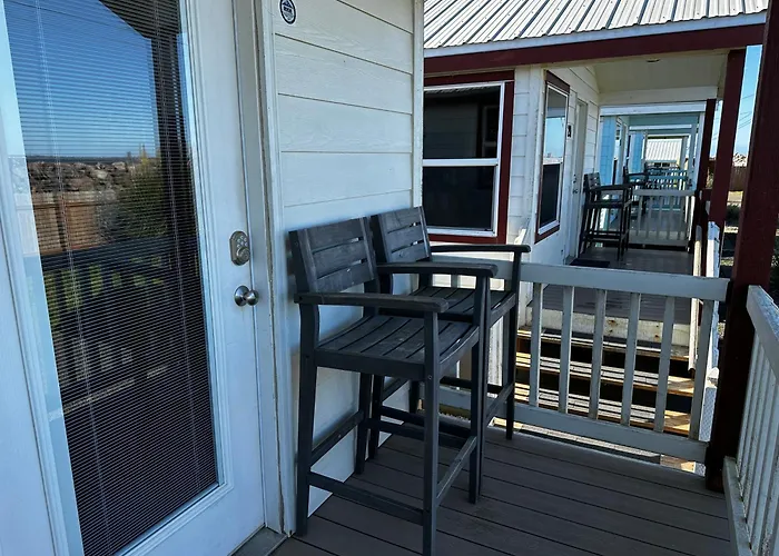 Westport Marina Cottages