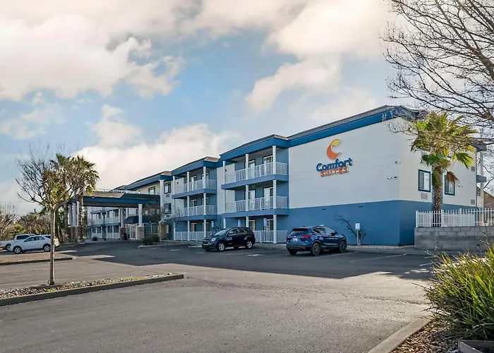 Comfort Suites Red Bluff Near I-5