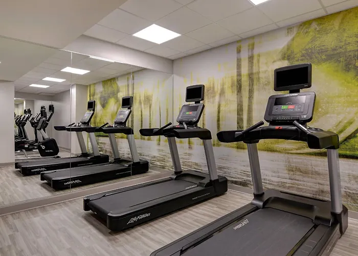 Courtyard By Marriott Cincinnati Downtown