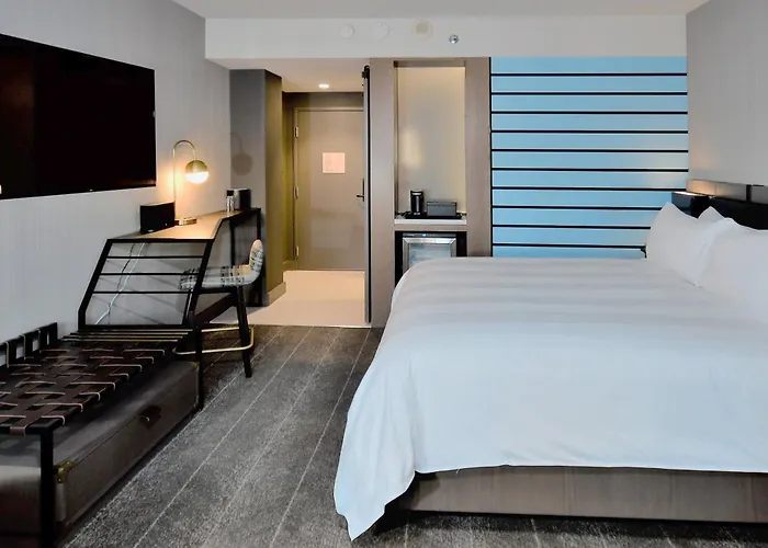 Renaissance Reno Downtown Hotel & Spa