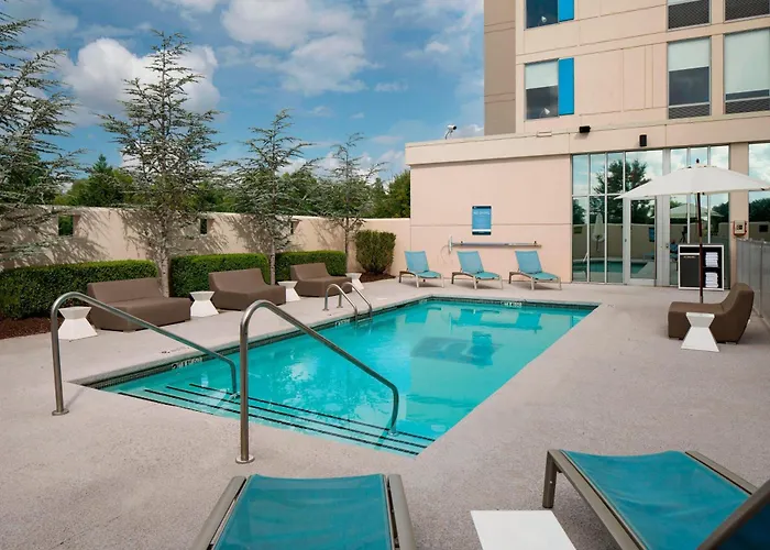 Aloft Hotel Rogers Bentonville