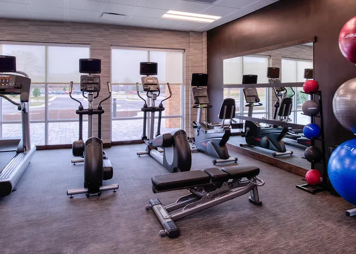 Courtyard By Marriott Detroit Farmington Hotel Farmington Hills